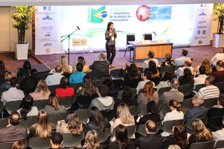 Conferncia com Laboratrios 2017